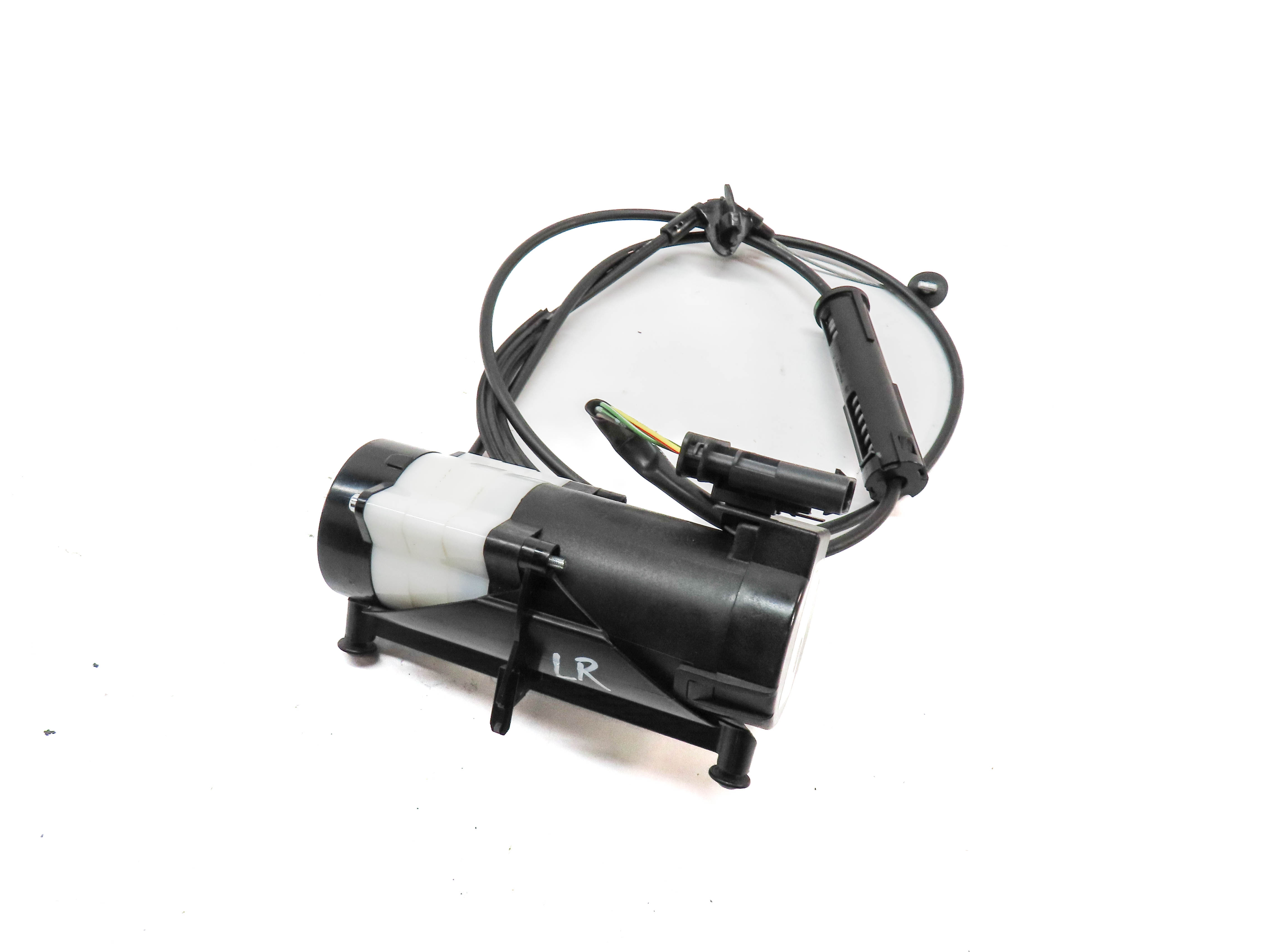 2017 LAND ROVER DISCOVERY SPORT (L550) REAR LEFT 2ND ROW SEAT ADJUST MOTOR — exact item pictured